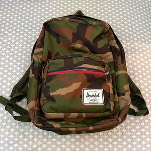 Herschel came backpack